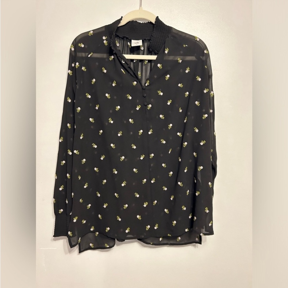 Cabi Sheer Long Sleeve Blouse with Embroidered Flowers. Size Small